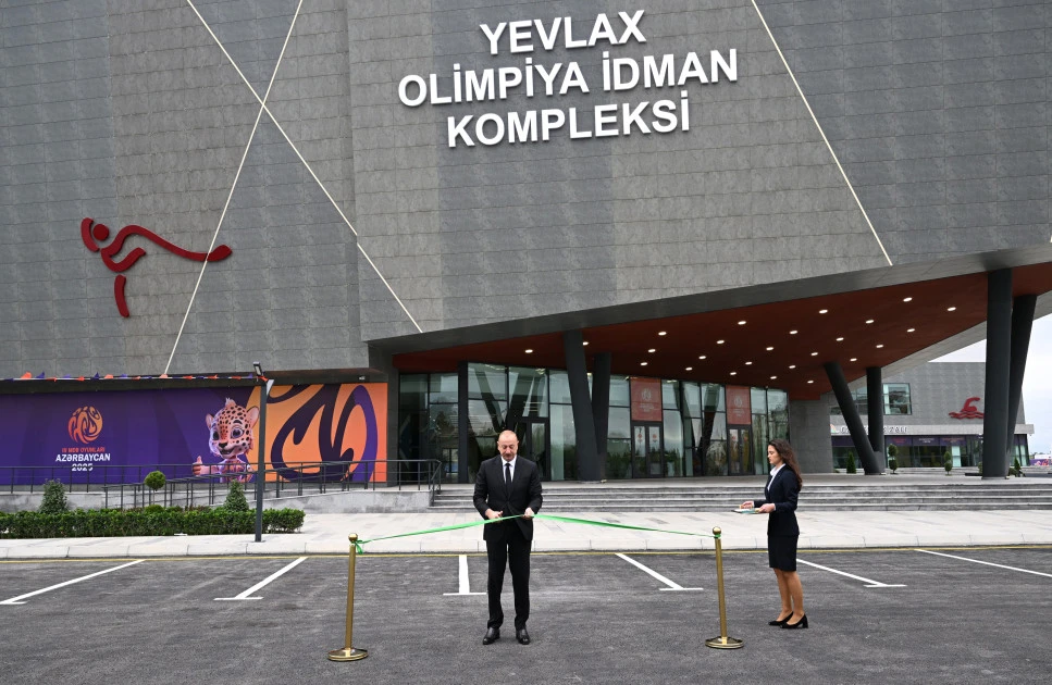 Prezident İlham Əliyev Yevlax Olimpiya İdman Kompleksinin açılışında iştirak edib - FOTO