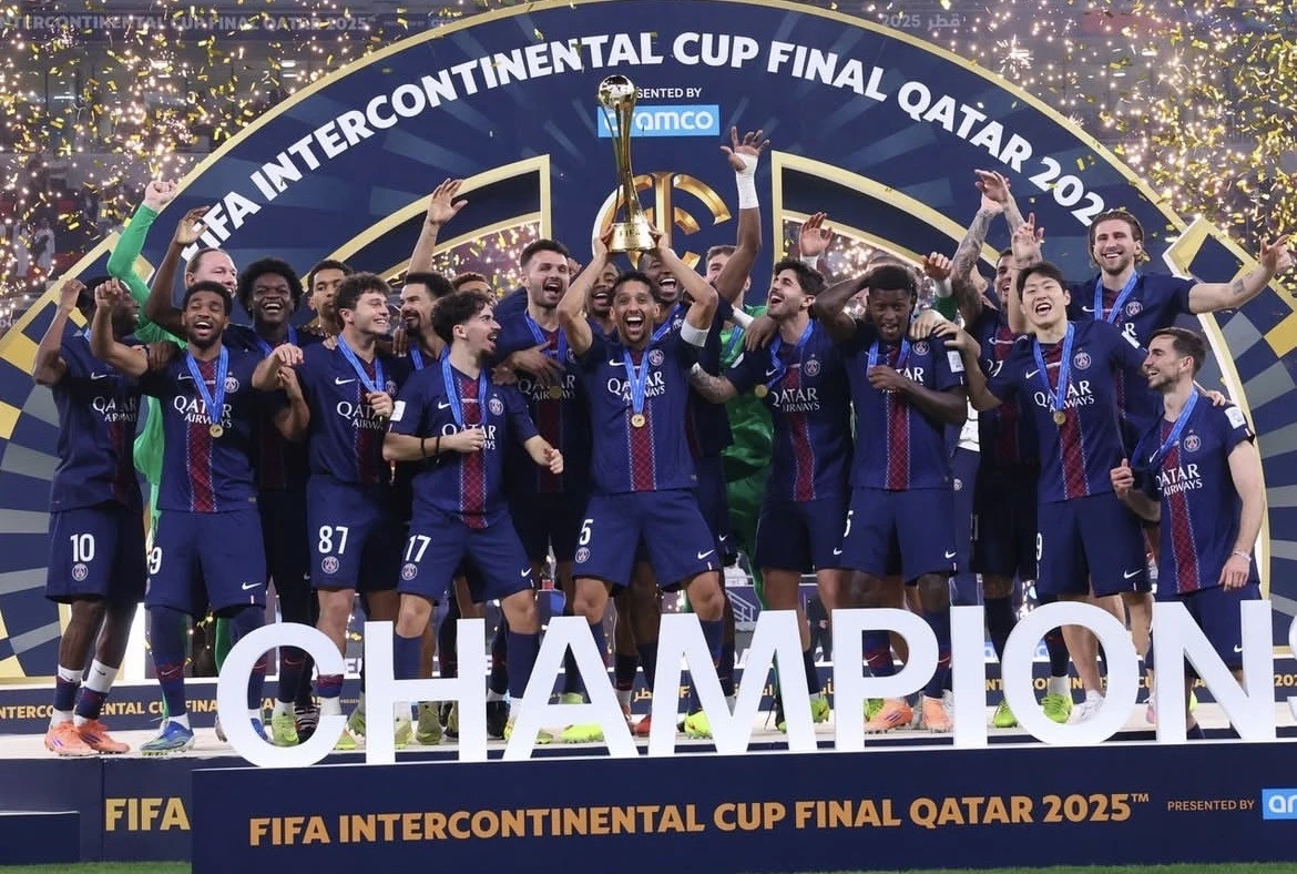 PSJ çempion oldu - “Barselona” və “Bavariya”nın uğurunu təkrarladı