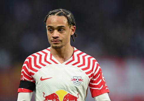 PSJ-nin futbolçusu daha bir il Bundesliqada çıxış edəcək
