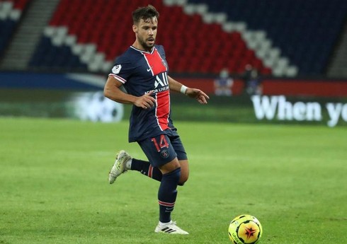 PSJ-nin müdafiəçisi "Yuventus"a keçə bilər