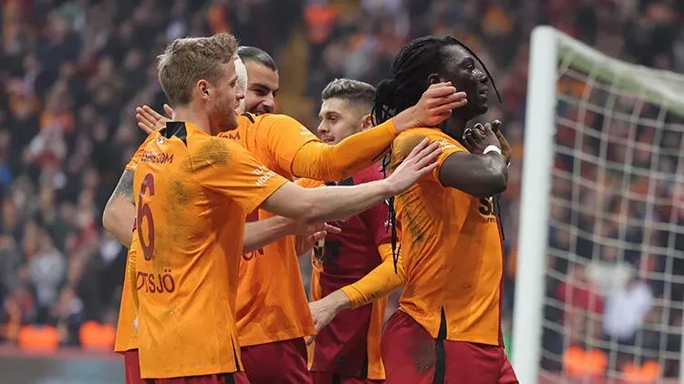 “Qalatasaray” 662 gündən sonra lider olub