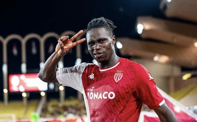 “Qalatasaray”ın istədiyi oyunçu İSTANBULA GƏLİR