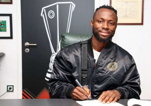 "Qarabağ"dan ayrılan hücumçu Macarıstan klubu ilə müqavilə bağlayıb