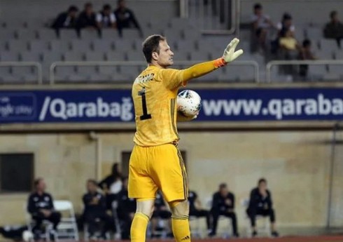 "Qarabağ"ın sabiq qapıçısı "Everton"dan ayrılıb