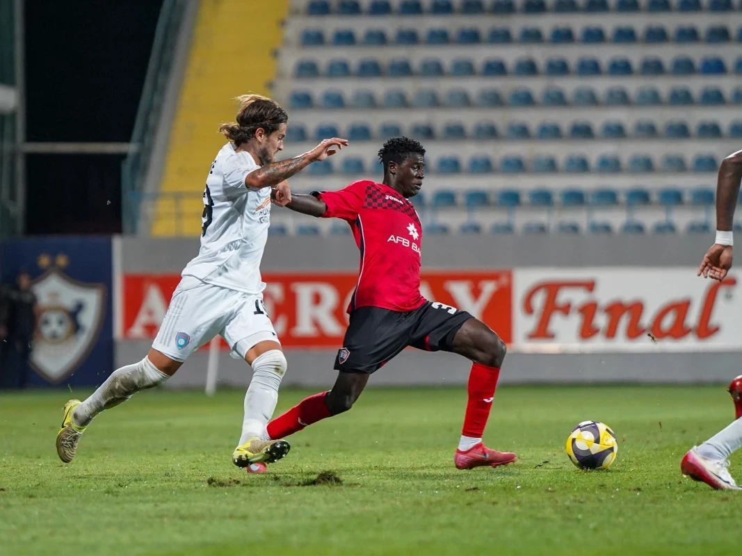 "Qəbələ" - "Turan Tovuz" matçı dayandırılıb