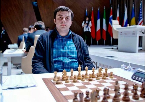 Qədir Hüseynov: Nicat Abasov növbəti turlarda qələbə üçün şans əldə edə bilər