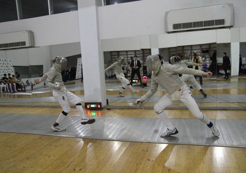 Qılıncoynatma üzrə yeniyetmə və gənclər arasında Azərbaycan birinciliyinə yekun vurulub