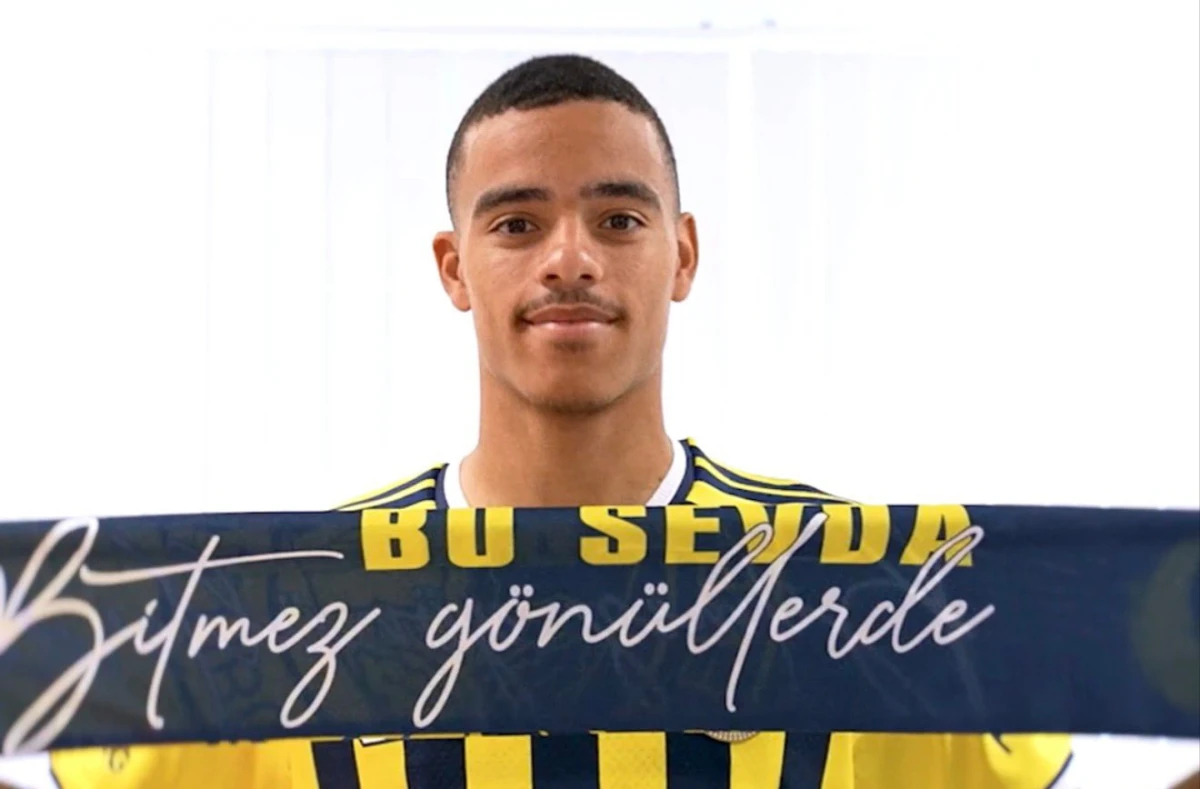 Qrinvud rəsmən "Fənərbaxça"da - İstanbul nəhəngindən böyük transfer