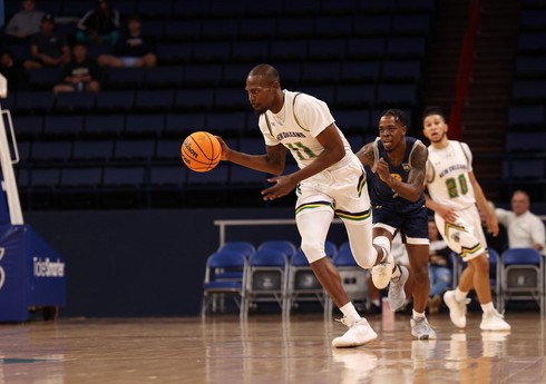 "Quba" klubu heyətini yeni basketbolçu ilə gücləndirib