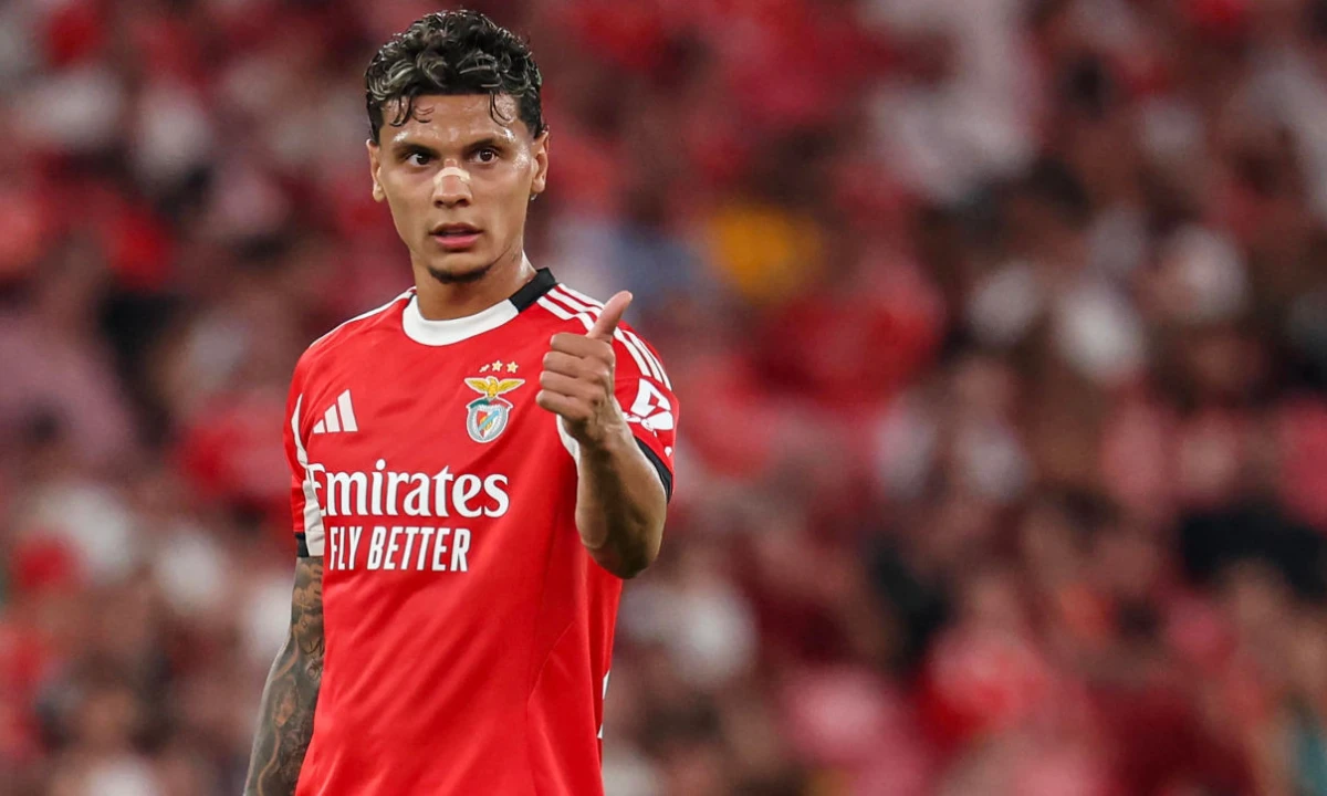 "Benfika"nın müdafiəçisinə PREMYER LİQA YOLU GÖRÜNDÜ