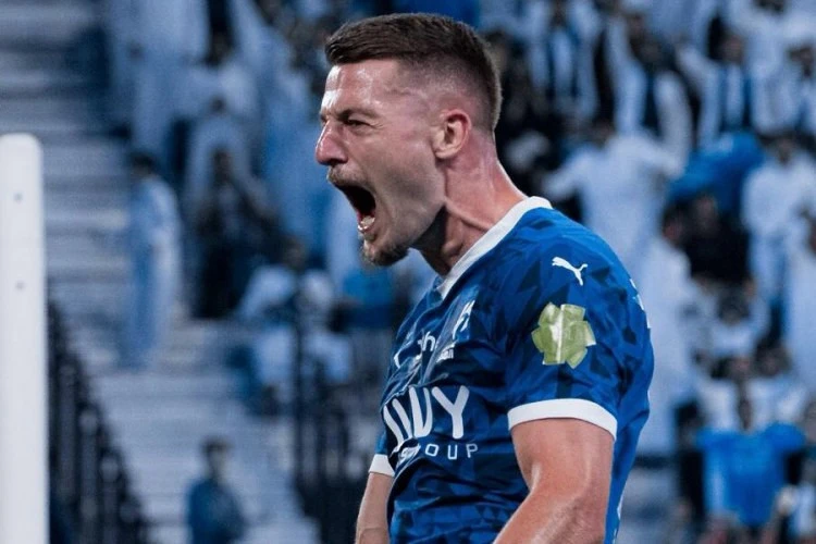 "Fənərbaxça" serbiyalı yarımmüdafiəçi ilə maraqlanır