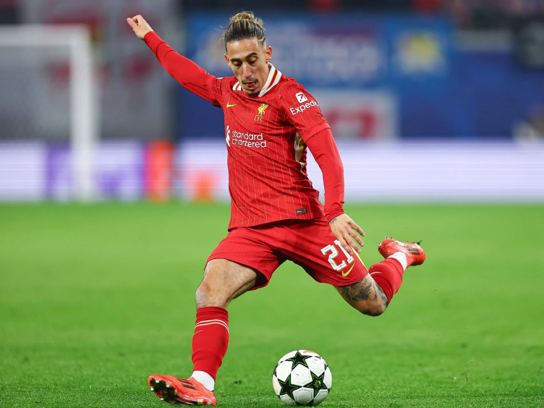 "Liverpul" yunan futbolçunu komandadan göndərir