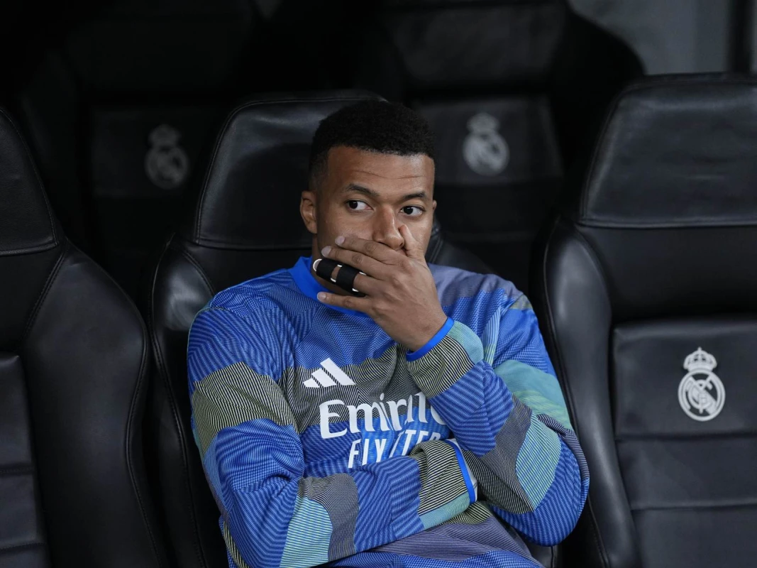 "Real"da Mbappe itkisi: Ərəbistana getməyəcək