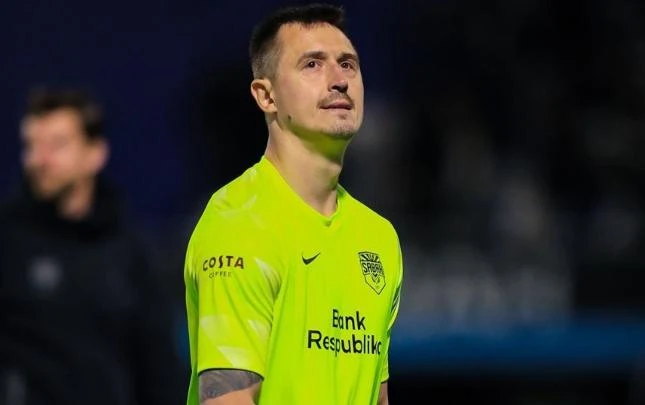 "Sabah"ın qapıçısı Qazaxıstan millisinə çağırılıb