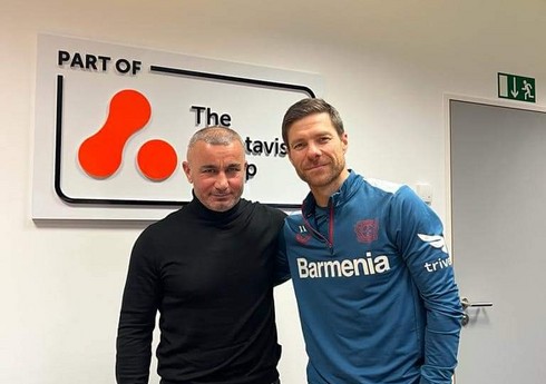 Qurban Qurbanov Almaniya klubunun düşərgəsində olub