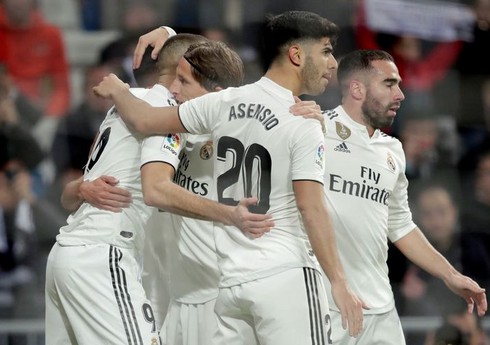 “Real Madrid”in futbolçusu klubun acığına “Barselona”ya keçmək istəyir