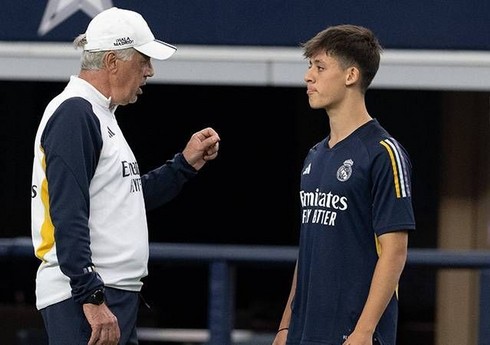 "Real"ın baş məşqçisi türkiyəli futbolçunu tərifləyib