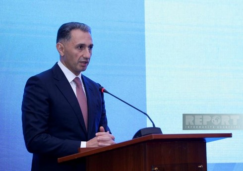 Rəşad Nəbiyev dünya çempionatının bürünc medalçısını təbrik edib