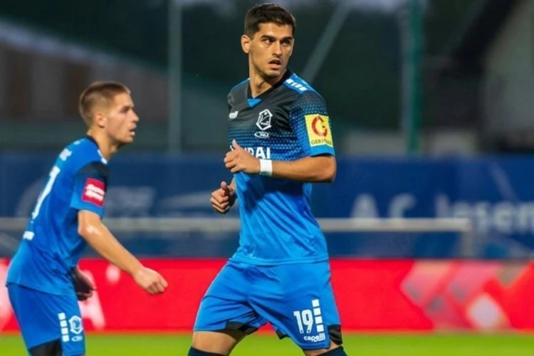 Rüfət Abdullazadə məhsuldar ötürmə etdi, komandası məğlub oldu