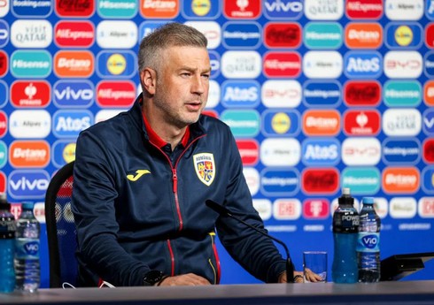 Rumıniya millisinin baş məşqçisi: 2 il əvvəl başlayan hekayə bu gün başa çatdı