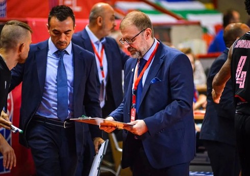 "Sabah" basketbol komandası baş məşqçisi ilə vidalaşıb