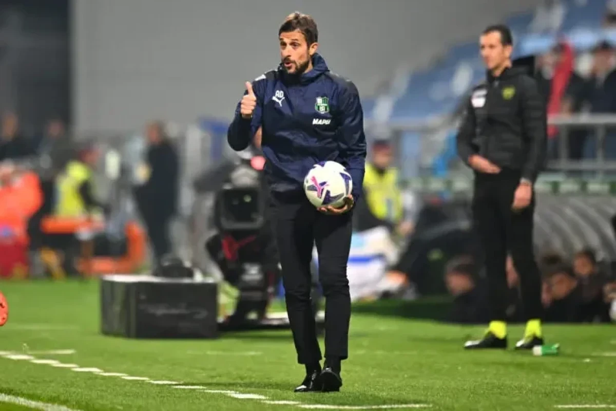 “Sasuolo” baş məşqçisi ilə müqaviləni uzadıb