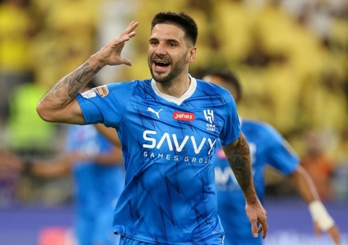 Serbiyalı hücumçu London təmsilçisinə keçə bilər