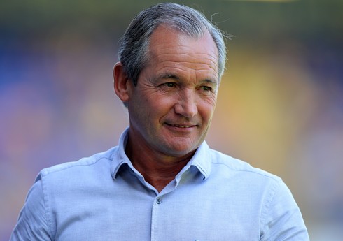 Şotlandiya millisinin sabiq baş məşqçisi ağır xəstəliyə yoluxub