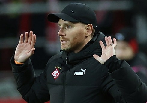 "Spartak" klubu yeni baş məşqçi axtarır
