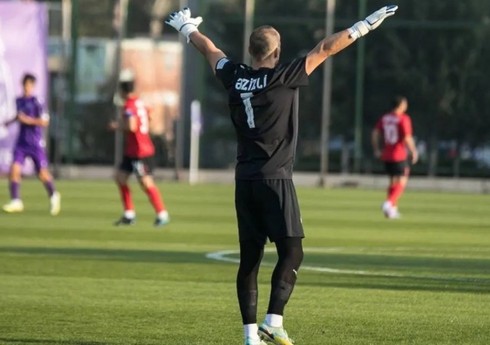 "Sumqayıt" heyətini qapıçı ilə gücləndirib