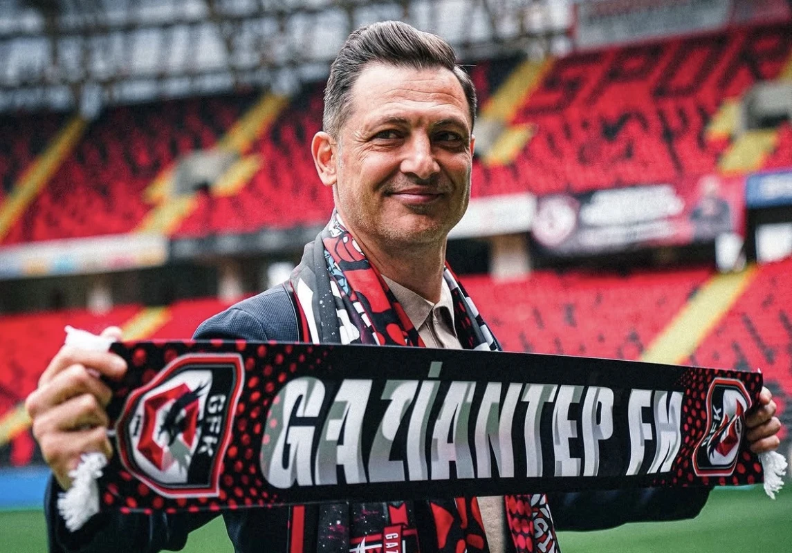 Super Liqa klubu yeni baş məşqçisini açıqlayıb - RƏSMİ