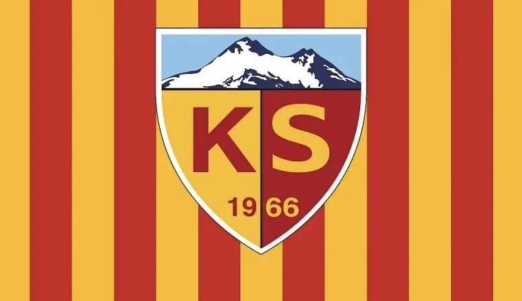 Super Liqa klubundan bir gündə 8 transfer