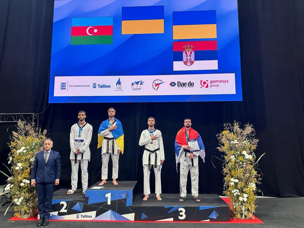 Taekvondo üzrə Azərbaycan millisi Avropa çempionatında daha bir gümüş medal qazanıb