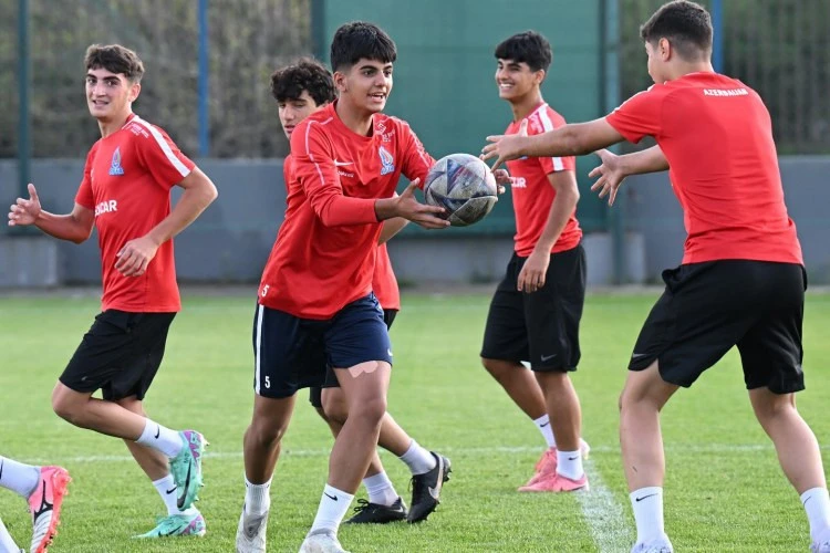 U-16 MDB Oyunlarına hazırlığı davam etdirir
