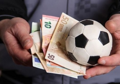 UAF Rusiya komandalarını danışılmış oyunlarda iştirakda ittiham edib