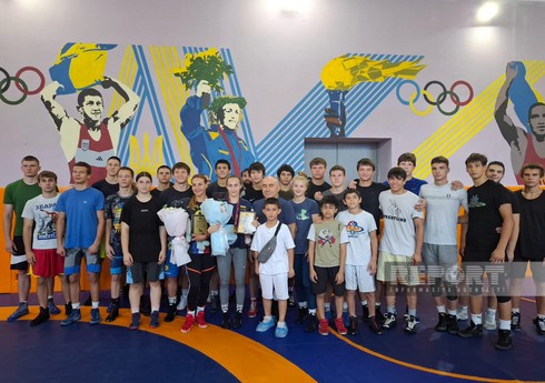 Ukraynanı təmsil edən azərbaycanlı güləşçi Avropa çempionatında qızıl medal qazanıb