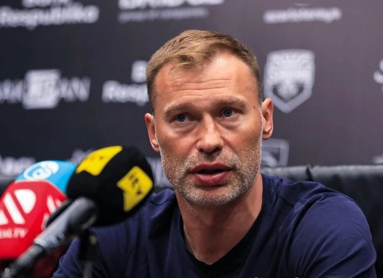 Vasili Berezutski: “Azarkeşlərə göstərdikləri dəstəyə görə təşəkkür edirəm”