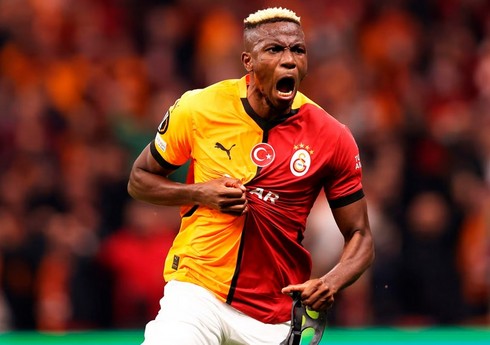 Viktor Osimhen "Qalatasaray"a transfer olmaq ehtimalını istisna etməyib