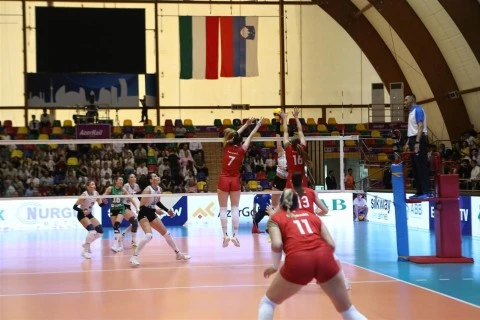 Yığma komandamız Macarıstana uduzdu