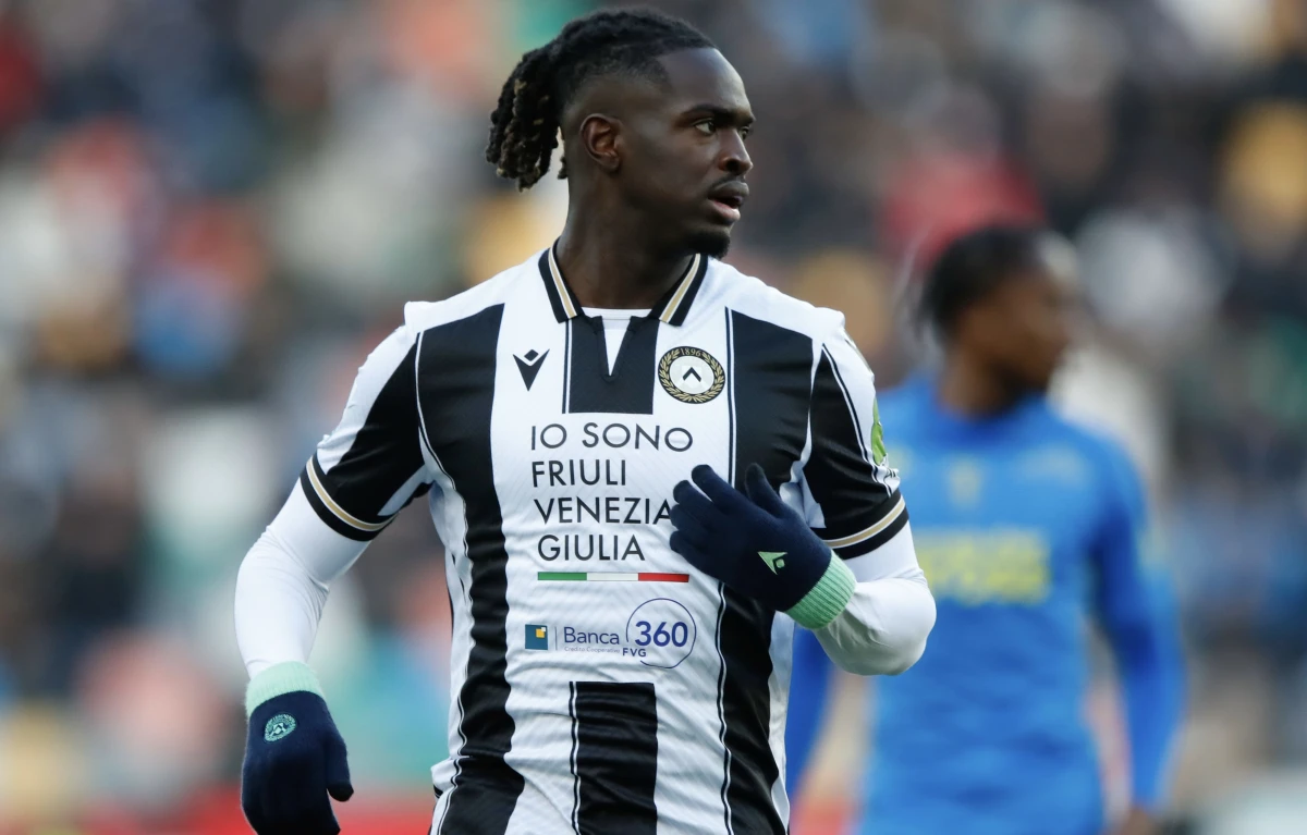 “Yunayted” fransalı müdafiəçi ilə maraqlanır