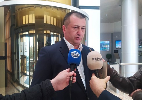 Zaur Axundov: "Canni De Byazi bu oyunlardan nəticə çıxarmalıdır"
