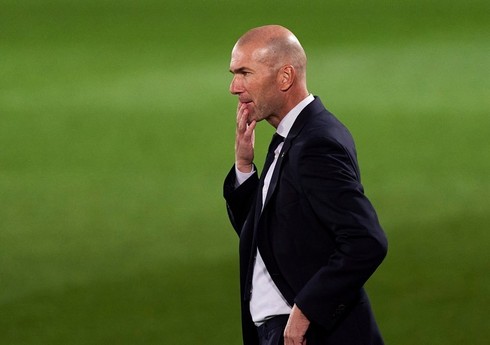Zidan “Əl-Nəsr”in illik 75 milyon avro təklifini rədd edib