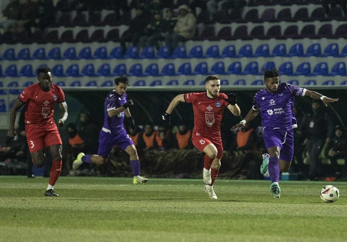 “Zirə” “Qarabağ”ın çempionluğunu təxirə saldı - YENİLƏNİB