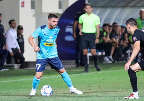 “Zirə”nin müdafiəçisi “Turan Tovuz”la oyunda zədələnib